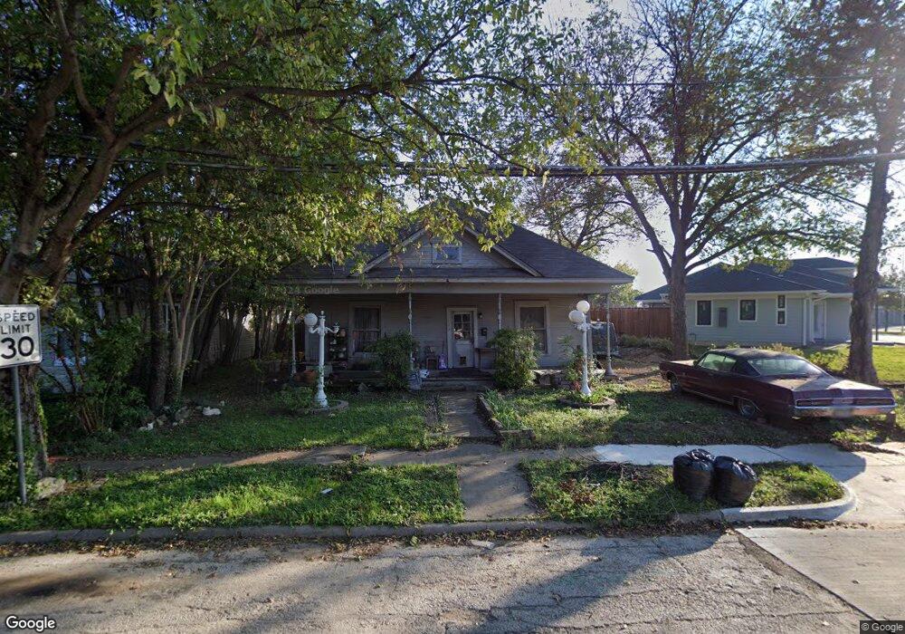 113 North St, Grand Prairie, TX 75050 - photo 1