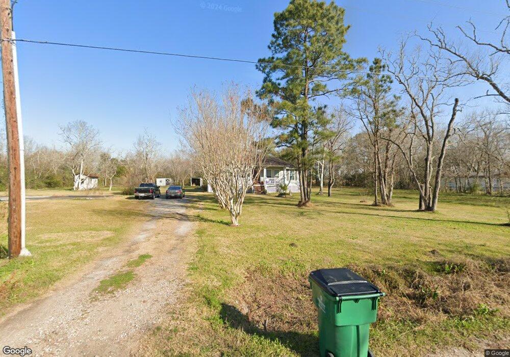 20074 Britt Oaks Dr, Alvin, TX 77511 - photo 1