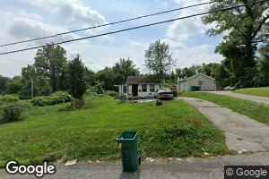 318 Chambers Rd, Saint Louis, MO 63137