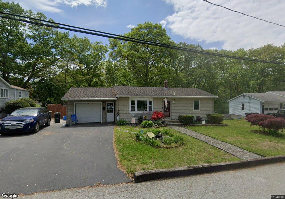 82 Marshall Cir, Coventry, RI 02816 - photo 1