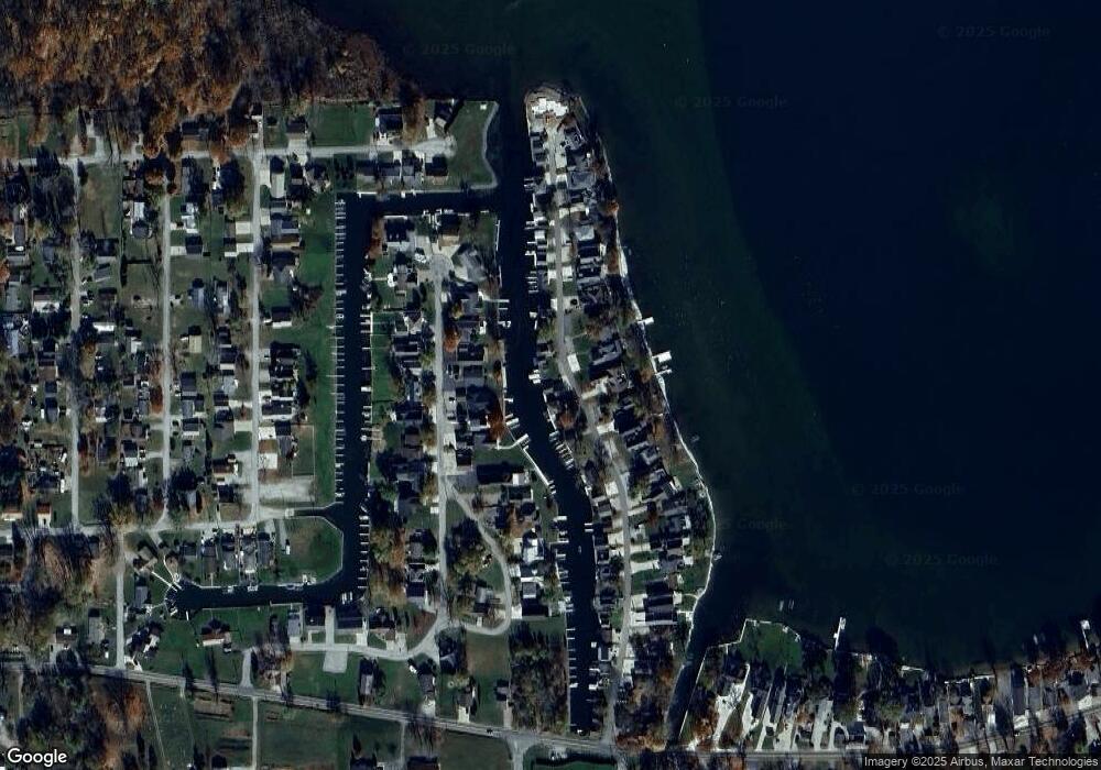 9855 N Bayshore Dr, Syracuse, IN 46567 - photo 1