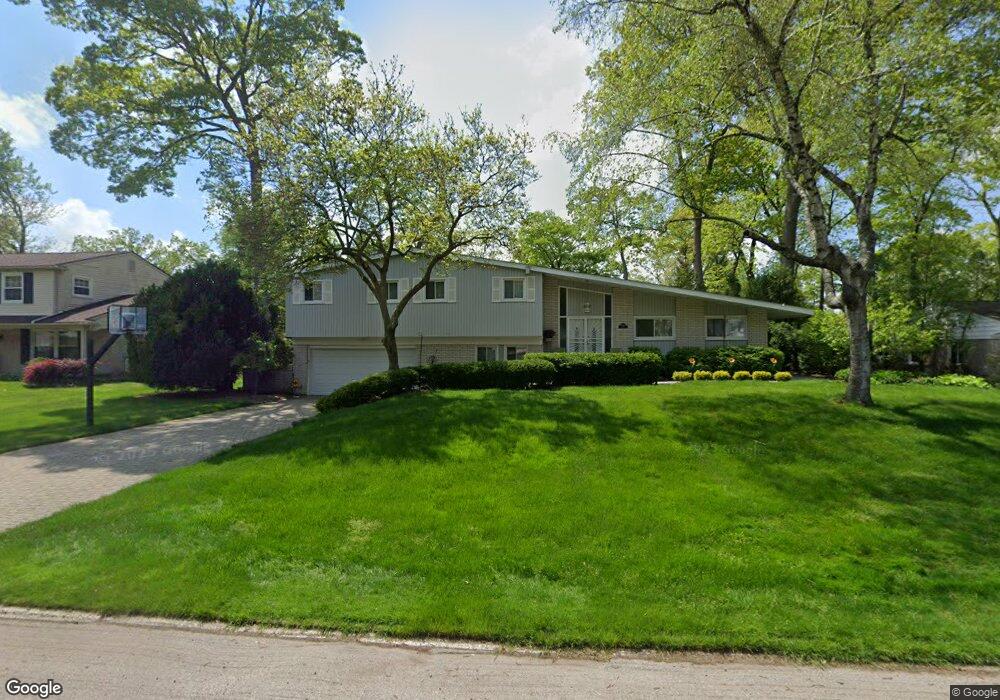 2916 Aspen Ln, Bloomfield Hills, MI 48302 - photo 1