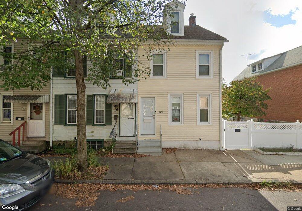 22 1/2 W 4th St, Pottstown, PA 19464 - photo 1