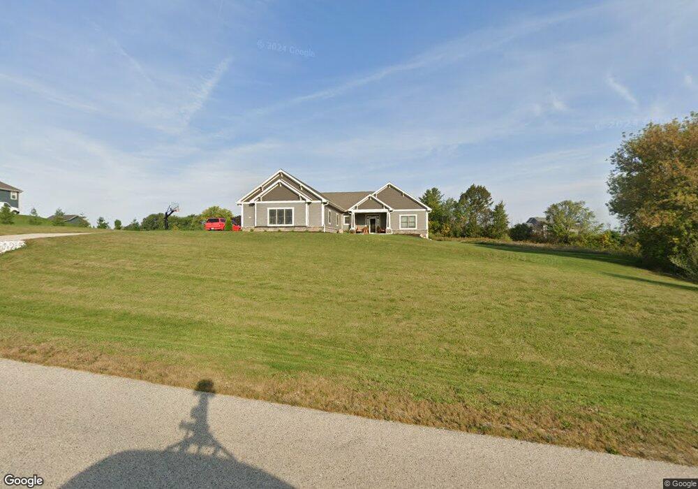 4120 S Woodcrest Ridge Dr, West Bend, WI 53095 - photo 1