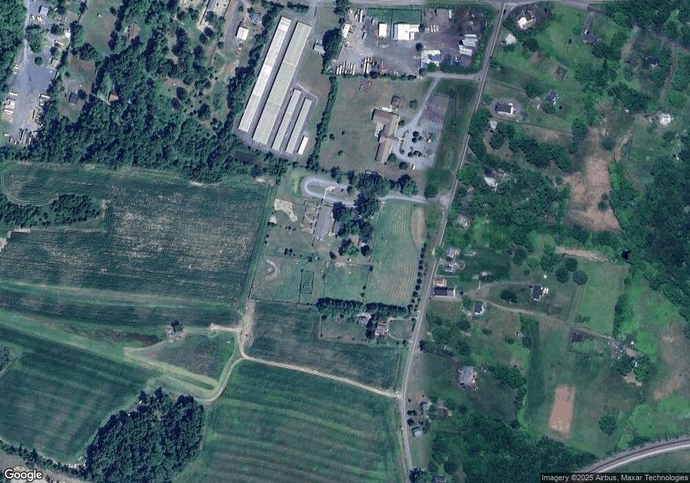 4208 Belvoir Rd, Marshall, VA 20115 - photo 1