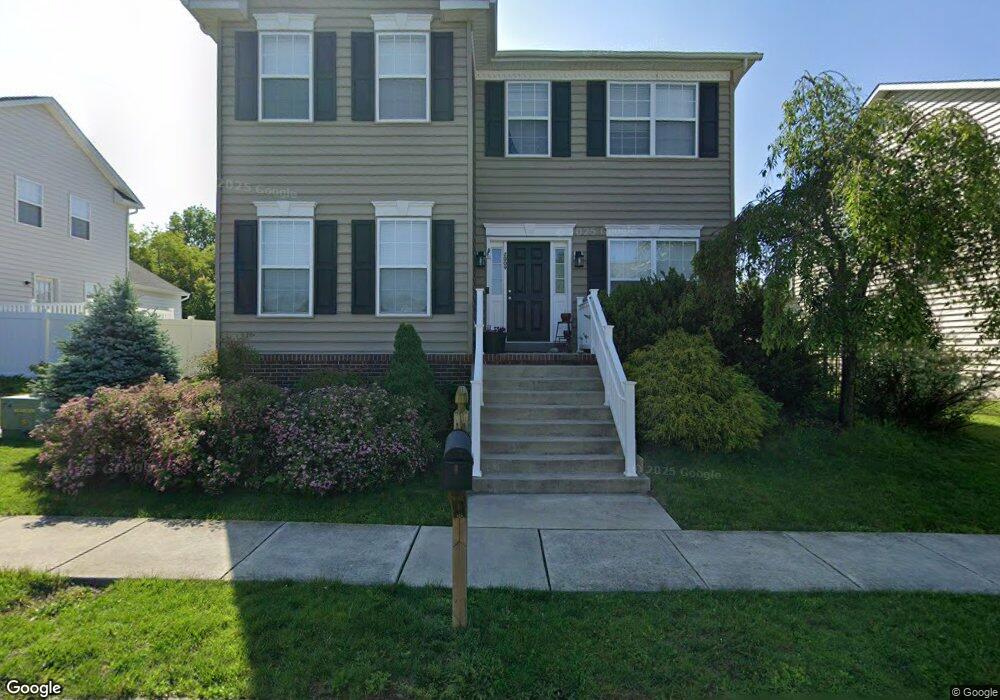 2009 Sunnyvale Dr, Pennsburg, PA 18073 - photo 1