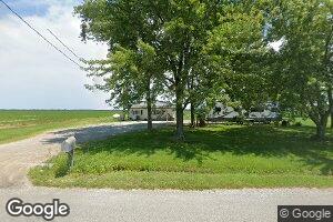 5708 Old Ingraham Rd, Ingraham, IL 62434