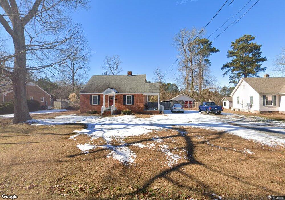 909 Ransome St, Roanoke Rapids, NC 27870 - photo 1