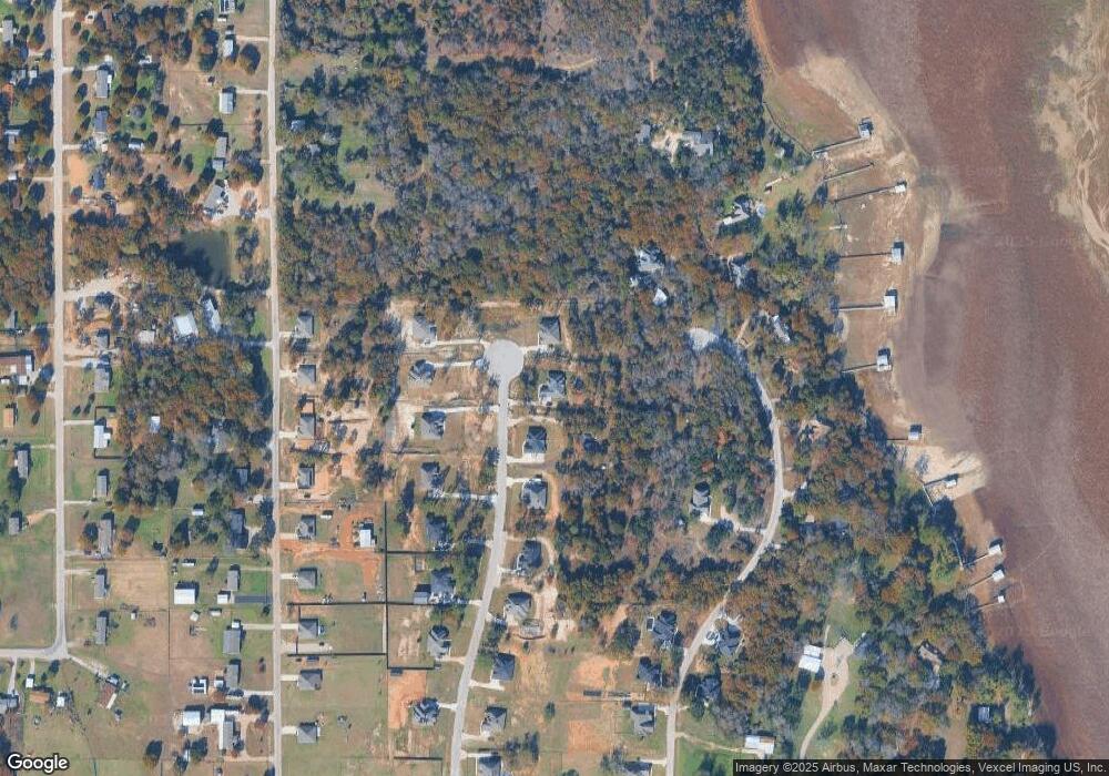 154 Deats Farm Ct, Azle, TX 76020 - photo 1