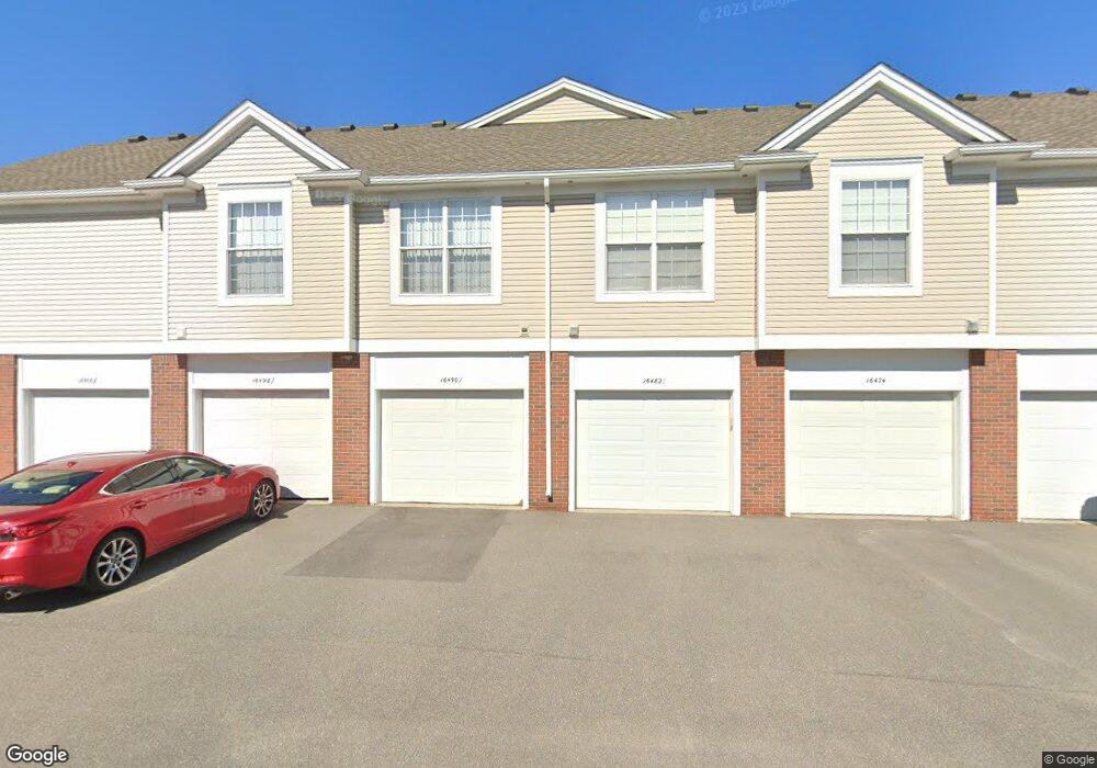 16498 Norfolk Dr unit 320, Macomb, MI 48044 - photo 1