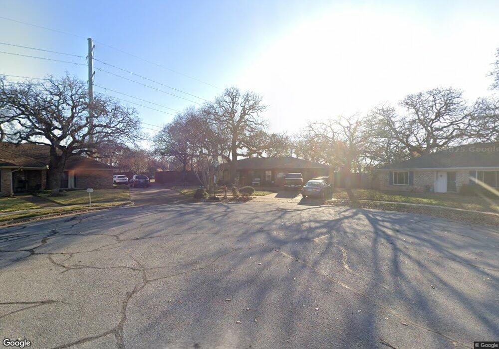 1712 Indian Oaks Ct, Bedford, TX 76021 - photo 1