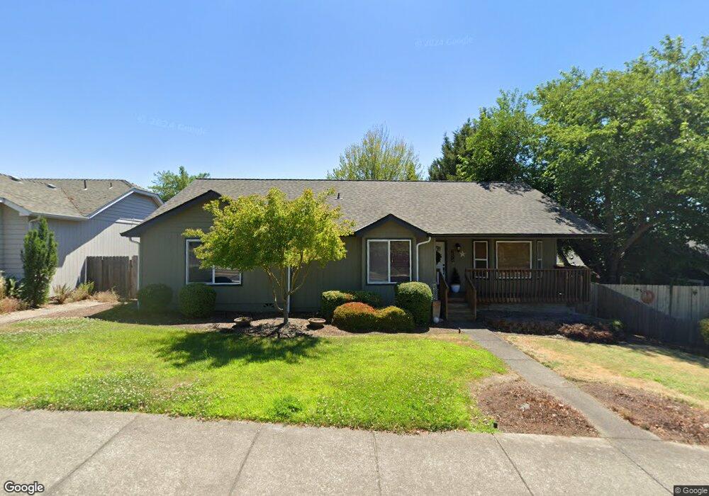 3074 Lone Pine Rd, Medford, OR 97504 - photo 1