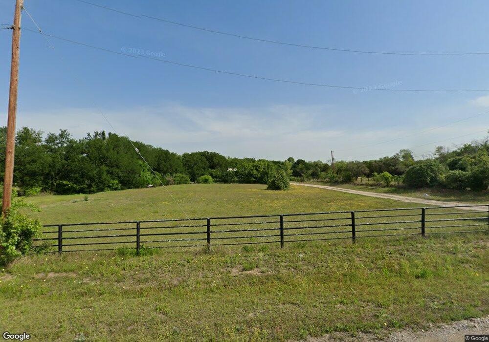 1805 Adams Ln, Azle, TX 76020 - photo 1