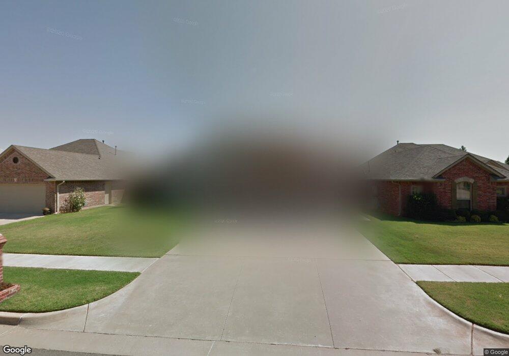 1116 Kelsi Dr, Moore, OK 73160 - photo 1