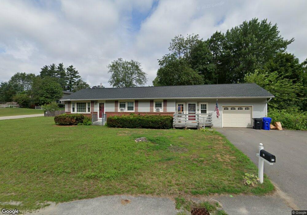 11 Hickory St, Hudson, NH 03051 - photo 1