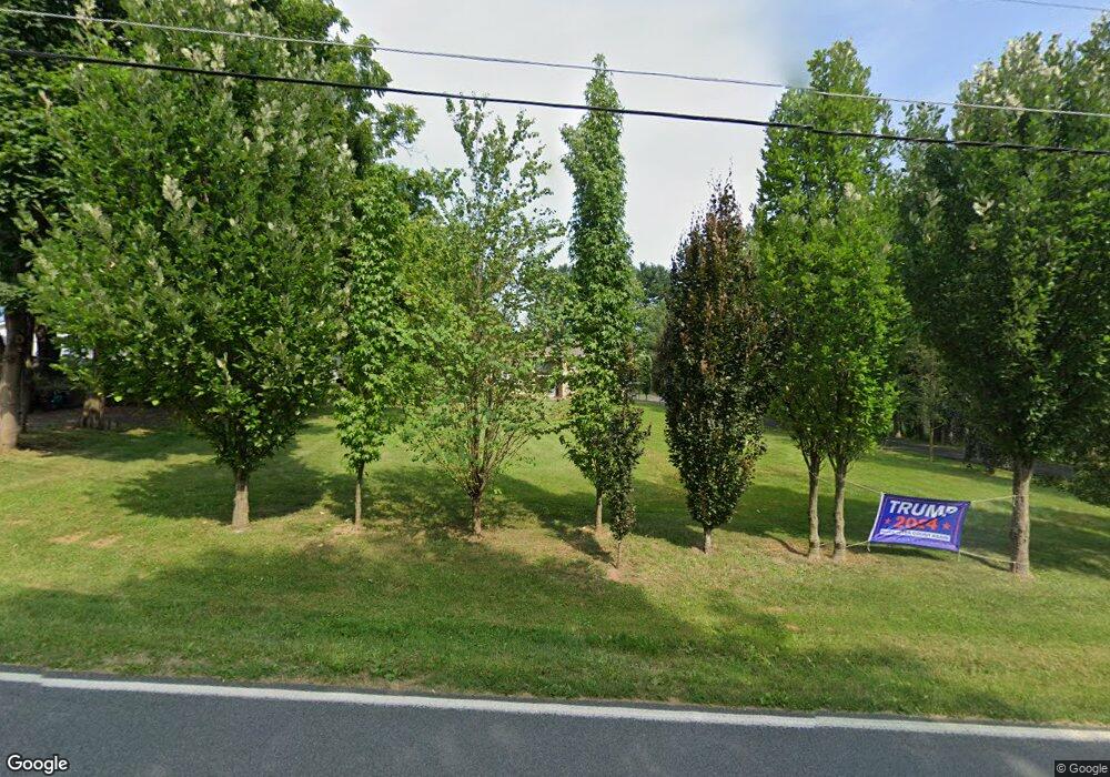 2085 Riverbend Rd, Allentown, PA 18103 - photo 1