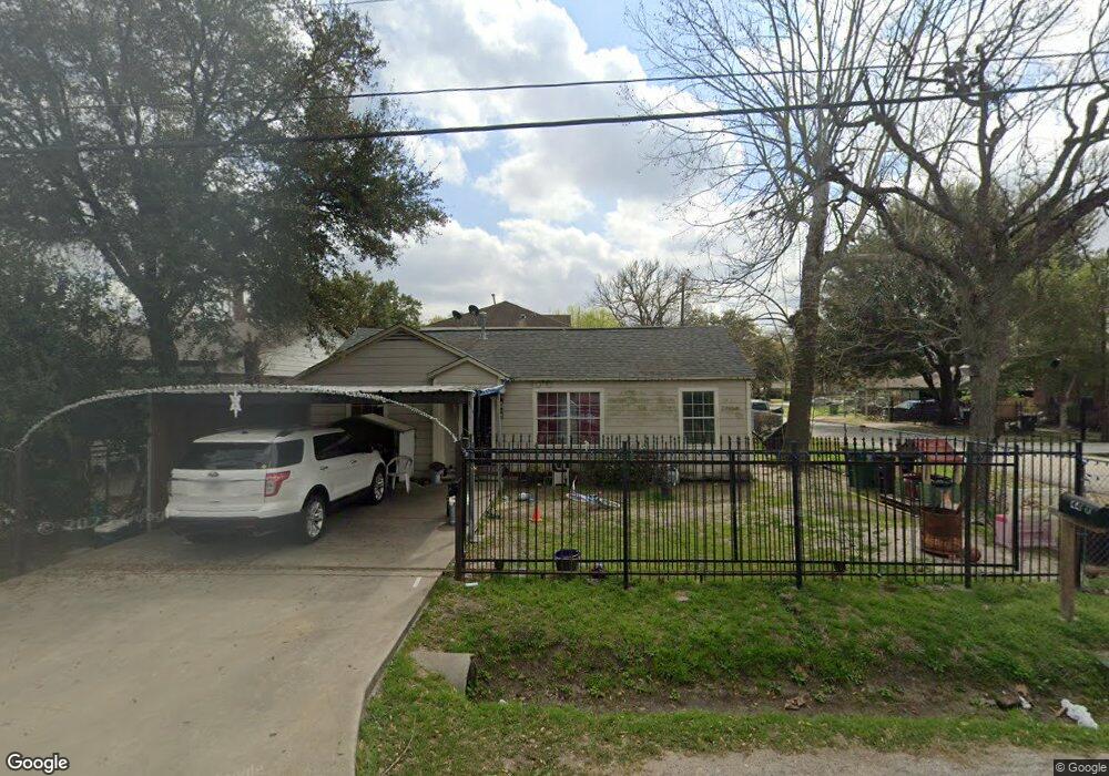 44 Fichter St, Houston, TX 77022 - photo 1