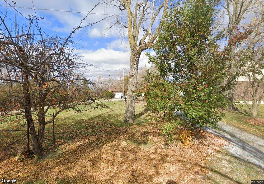 1470 W Hume Rd, Lima, OH 45806 - photo 1