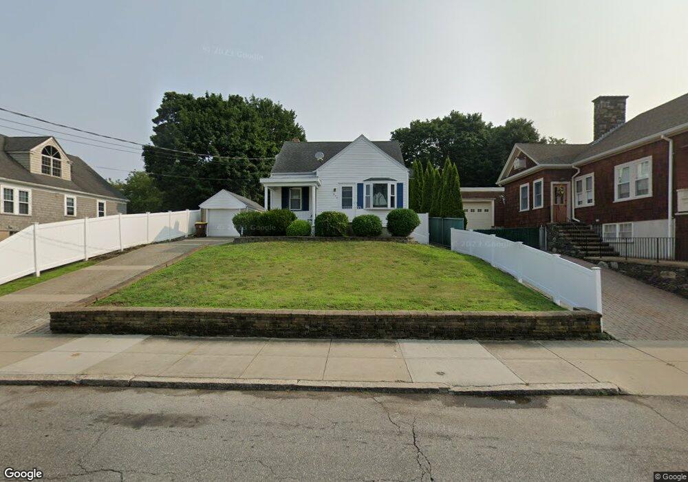 633 Mount Hope Ave, Fall River, MA 02724 - photo 1