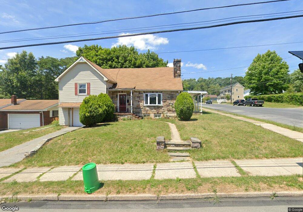 543 547 E Susquehanna St, Allentown, PA 18103 - photo 1