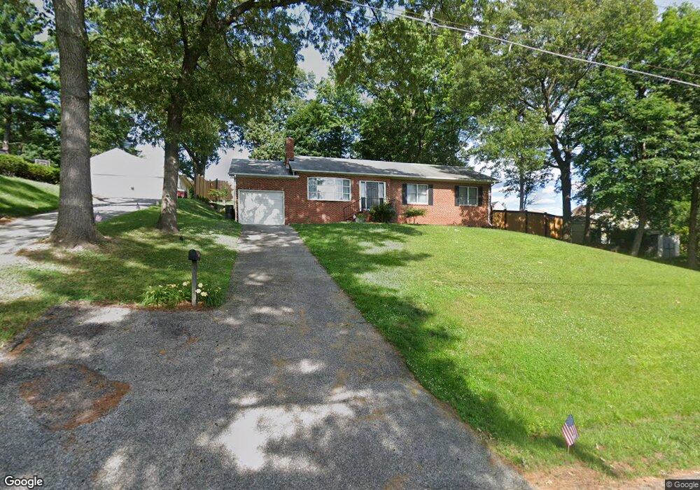 1713 Fairview Ave, Halethorpe, MD 21227 - photo 1