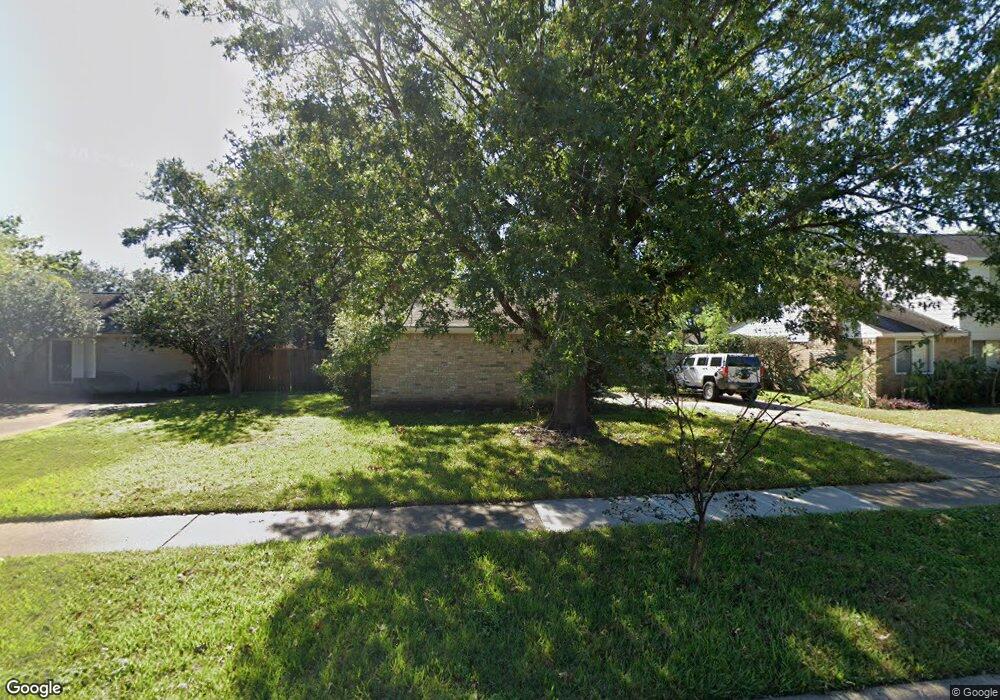 15615 Meadow Village Dr, Houston, TX 77095 - photo 1