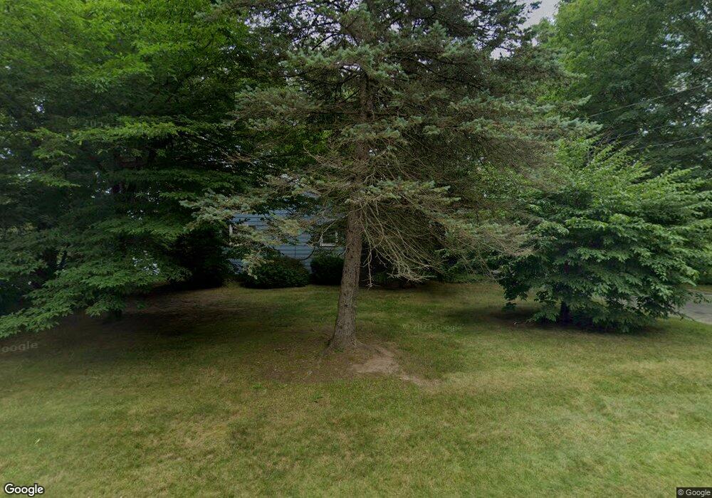 4 Pheasant Ln, Bloomfield, CT 06002 - photo 1