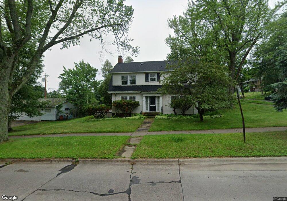 29 N Hawthorne Rd, Duluth, MN 55812 - photo 1