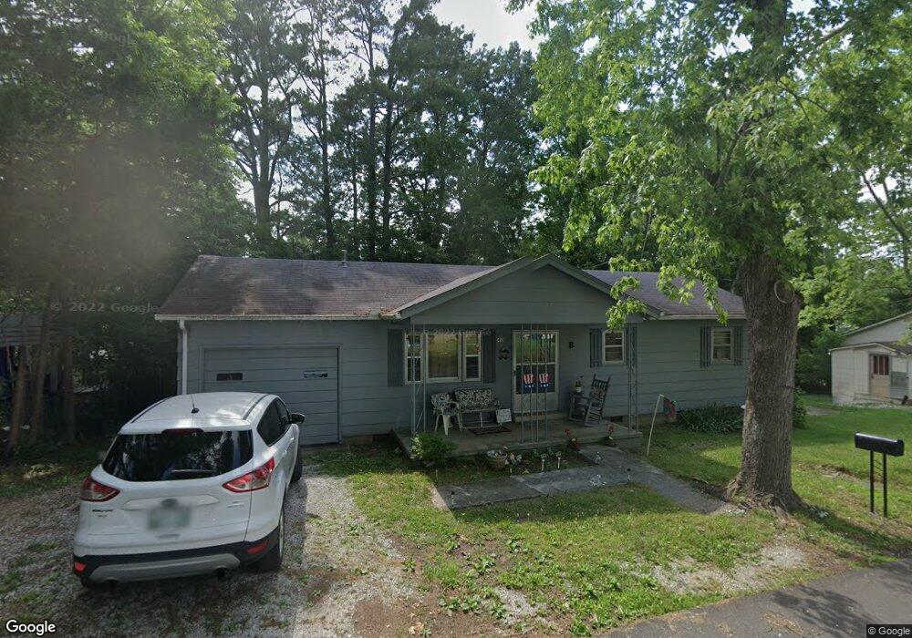 410 Maple St, Manchester, TN 37355 - photo 1
