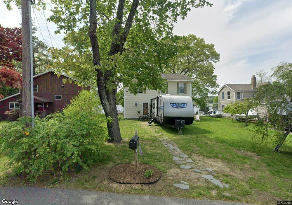 8 Bluff Rd W, Gales Ferry, CT 06335 - photo 1