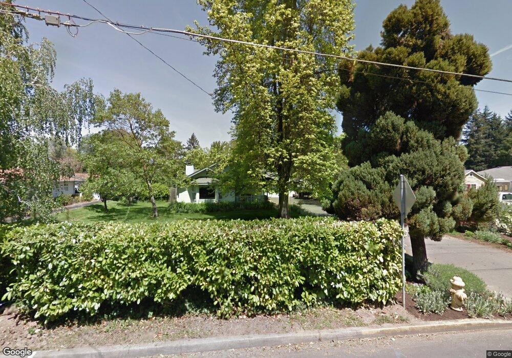 962 SE N St, Grants Pass, OR 97526 - photo 1