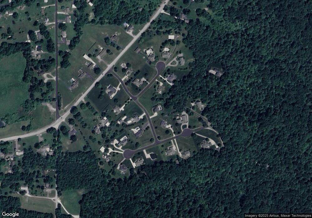 1105 Pear Ridge Dr, Georgetown, IN 47122 - photo 1