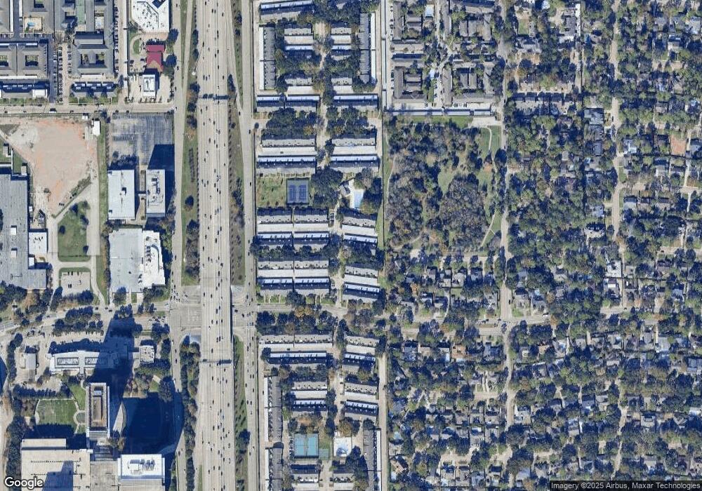 10322 Briar Forest Dr unit 28, Houston, TX 77042 - photo 1