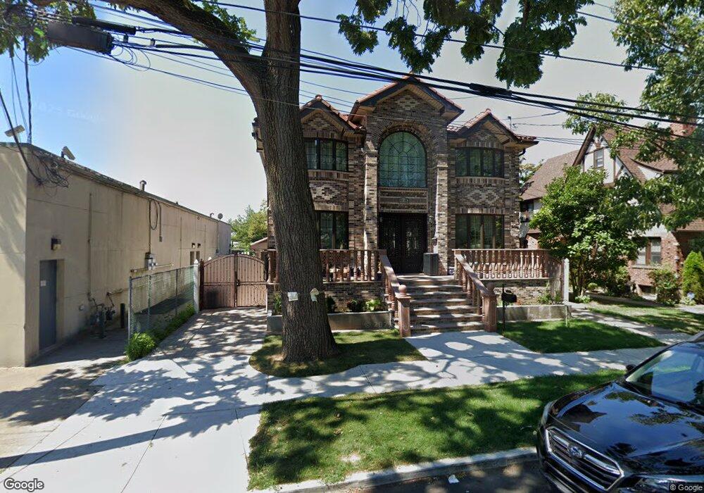 4328 220th St, Bayside, NY 11361 - photo 1