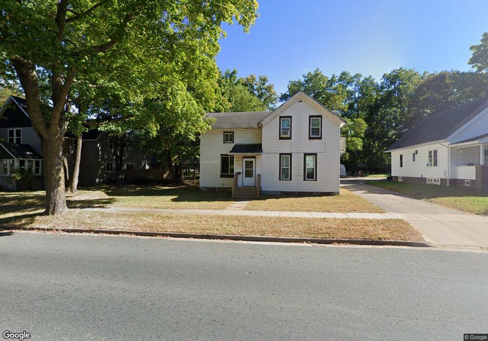 1008 9th St E, Menomonie, WI 54751 - photo 1