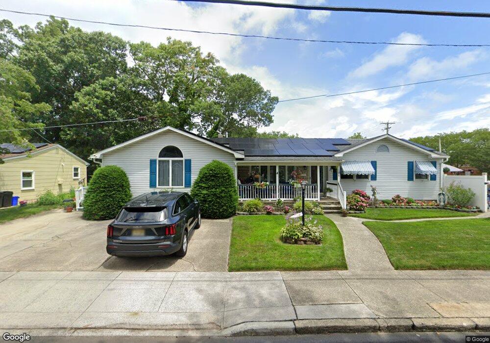 101 W Pierson Ave, Somers Point, NJ 08244 - photo 1