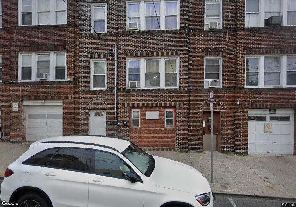 6704 Palisade Ave, West New York, NJ 07093 - photo 1