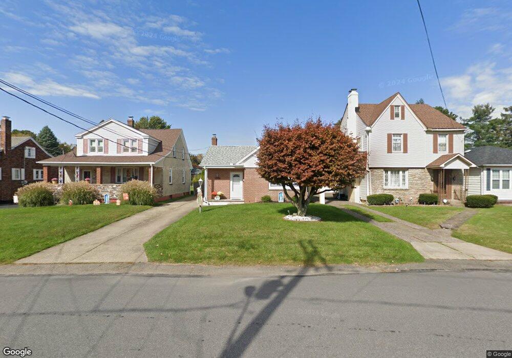 90 Franklin St, Hazleton, PA 18201 - photo 1