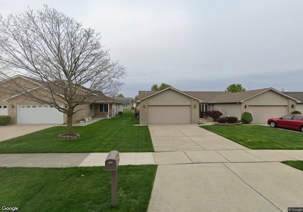 1647 Aspen Dr, Crown Point, IN 46307 - photo 1