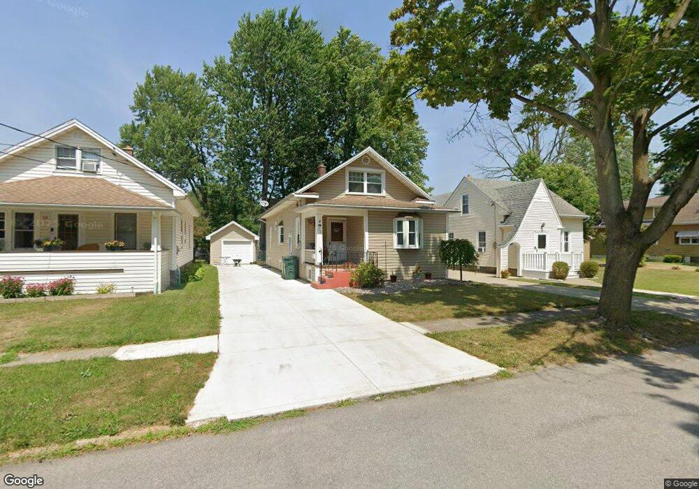 72 Klaum Ave, North Tonawanda, NY 14120 - photo 1