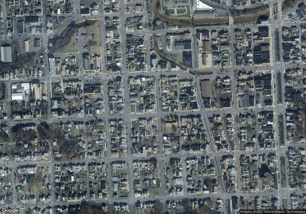 601 W Spruce St, Shamokin, PA 17872 - photo 1