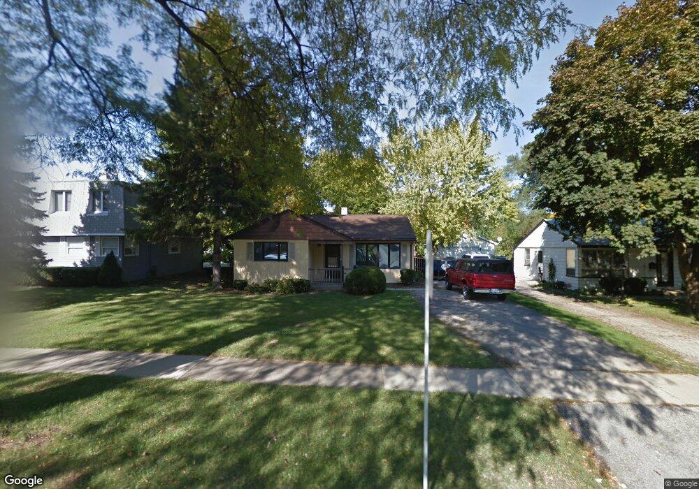 2312 Kirchoff Rd, Rolling Meadows, IL 60008 - photo 1