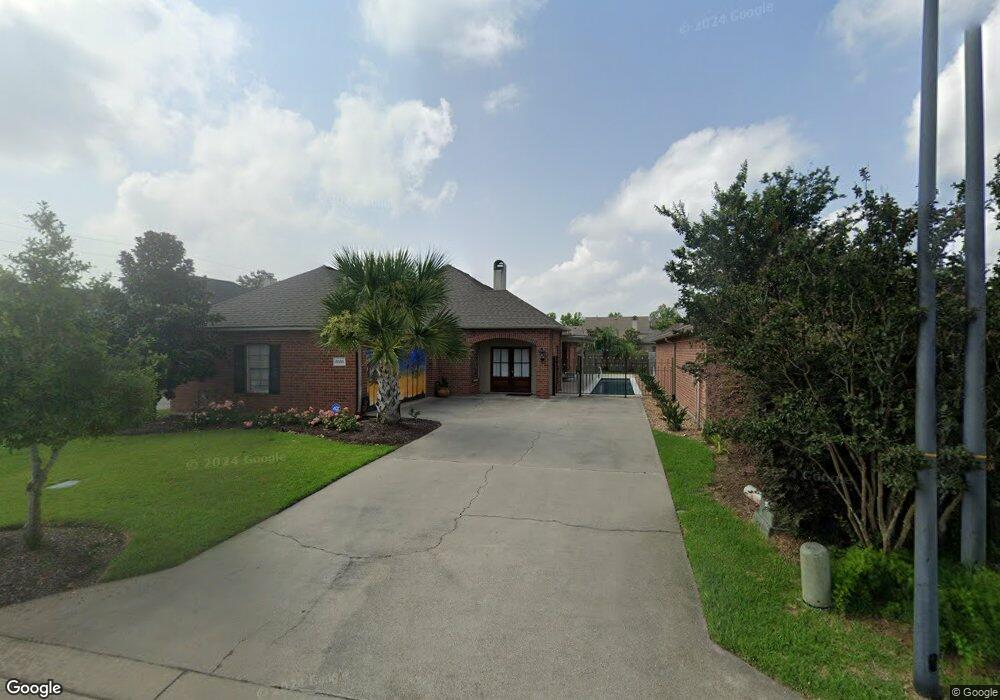 2811 S Locke Point Dr, Lake Charles, LA 70605 - photo 1