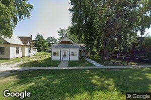 526 N Elm St, Red Cloud, NE 68970