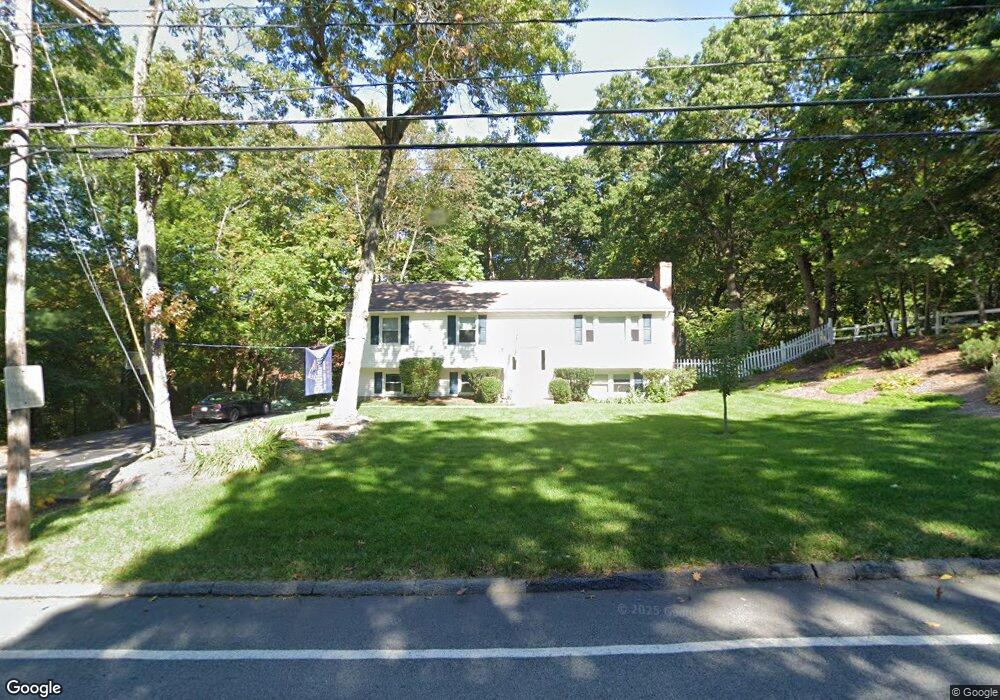 153 Beach St, Foxboro, MA 02035 - photo 1