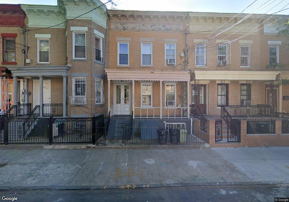 204 Autumn Ave, Brooklyn, NY 11208 - photo 1