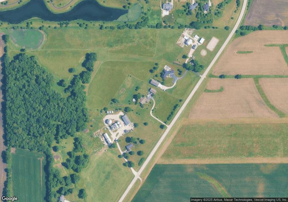 6815 Grove Rd, Oswego, IL 60543 - photo 1