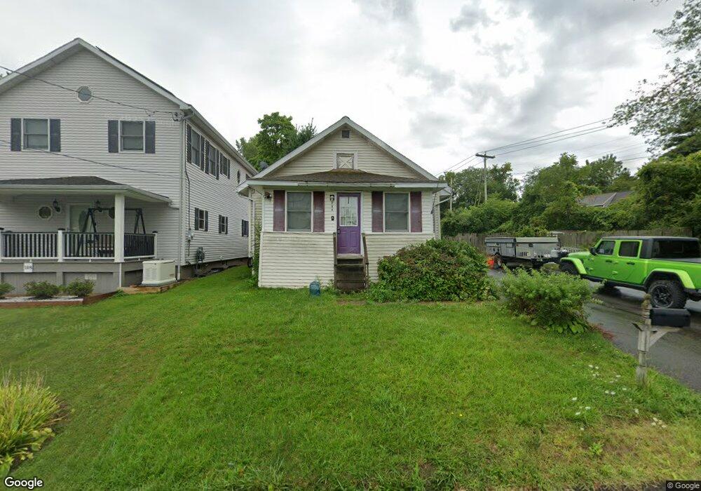 106 Maryland Ave W, Rensselaer, NY 12144 - photo 1