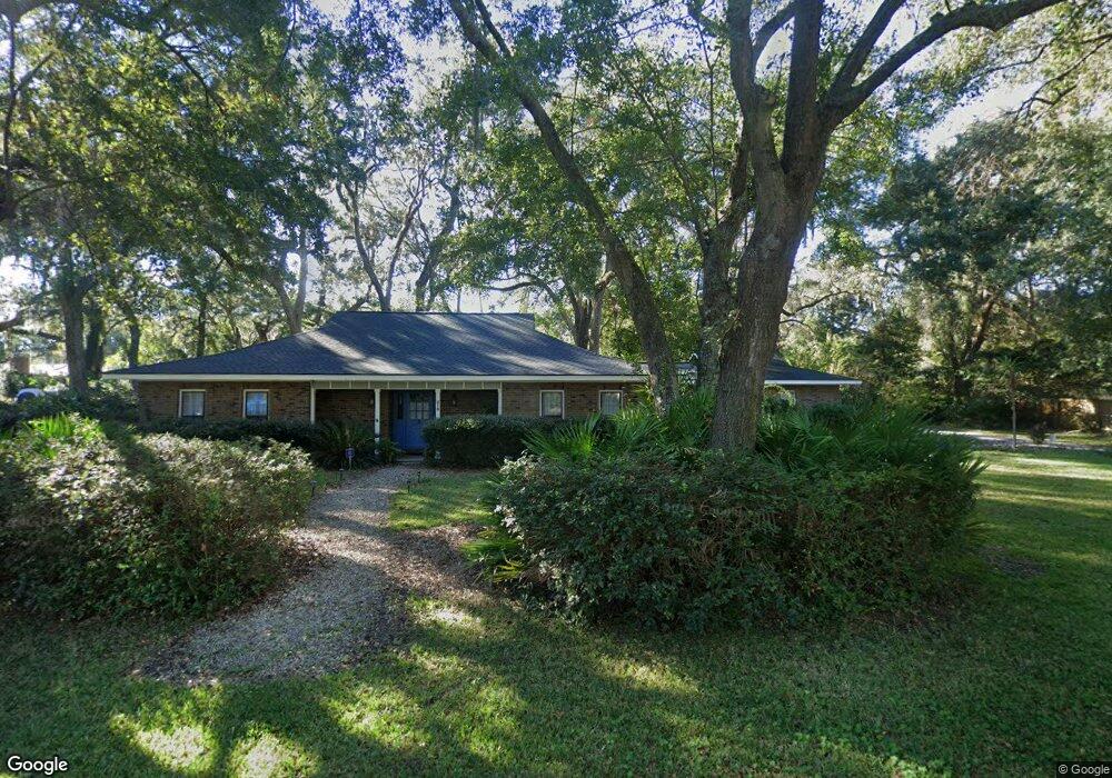219 Five Pounds Rd, Saint Simons Island, GA 31522 - photo 1