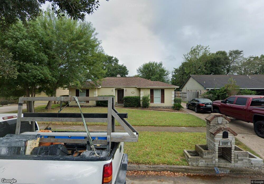 6907 Feather Creek Dr, Houston, TX 77086 - photo 1